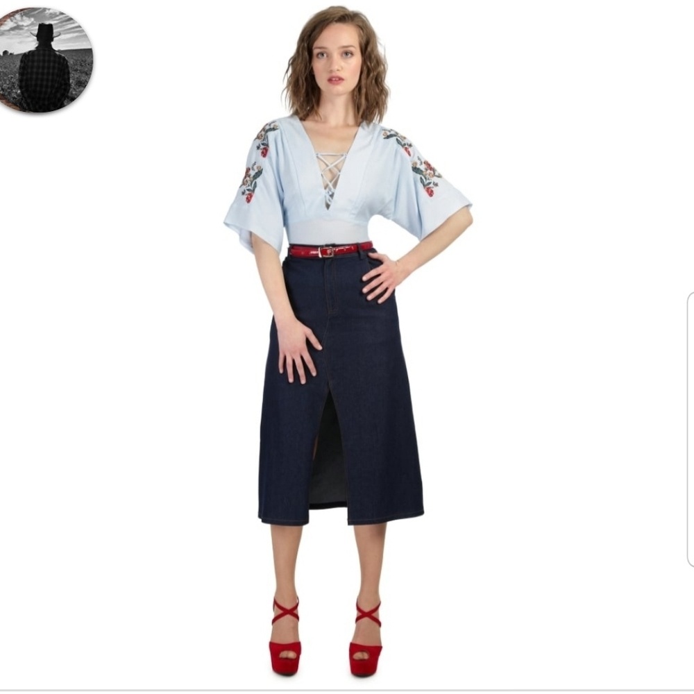 Collectif jean skirt 70's style skirt w/ pockets!